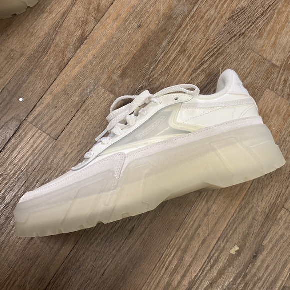 Cardi B translucent Reebok runners white shiny - Picture 5 of 6